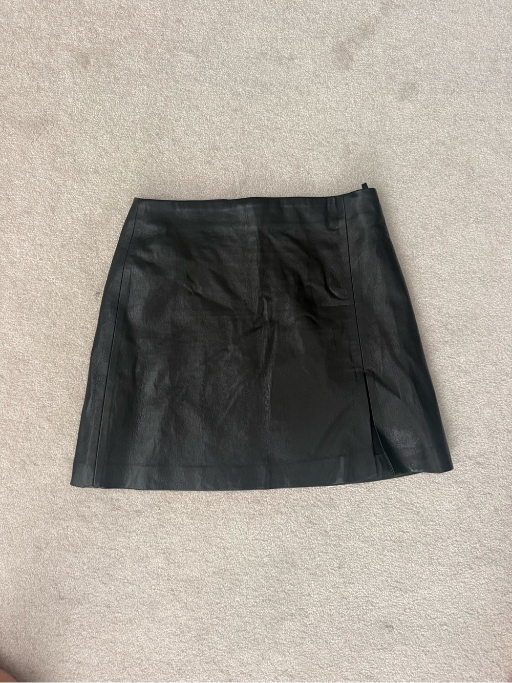 Aritzia Sunday Best leather mini skirt - Picture 2 of 4